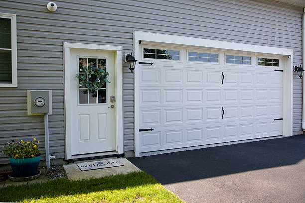 24/7 Emergency Garage Door Panel Replacement experts in Schley County County, GA